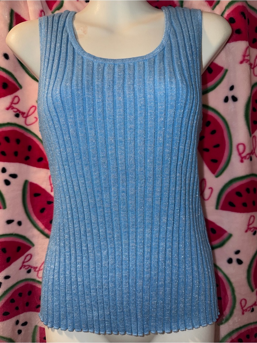 🩵 Vero Moda Shimmery Ribbed Tank Top